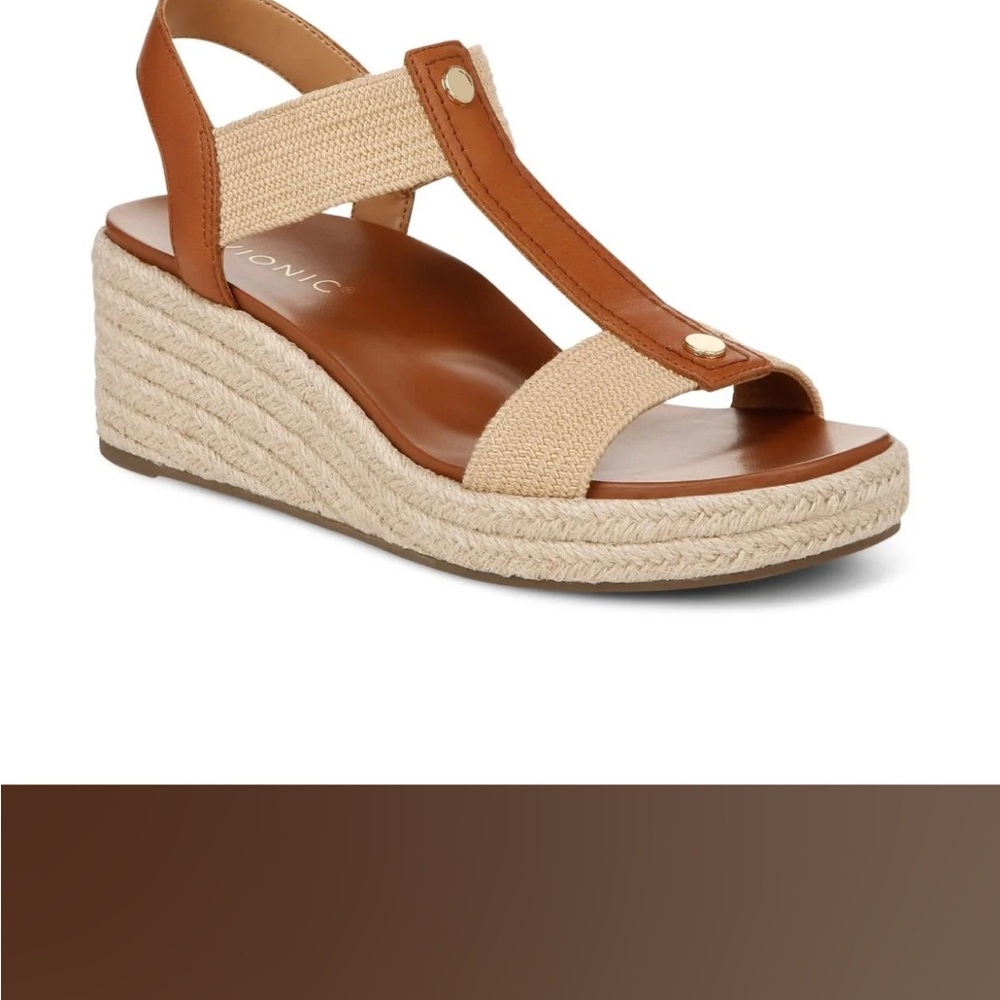 Vionic Tan and Brown Wedge Espadrilles